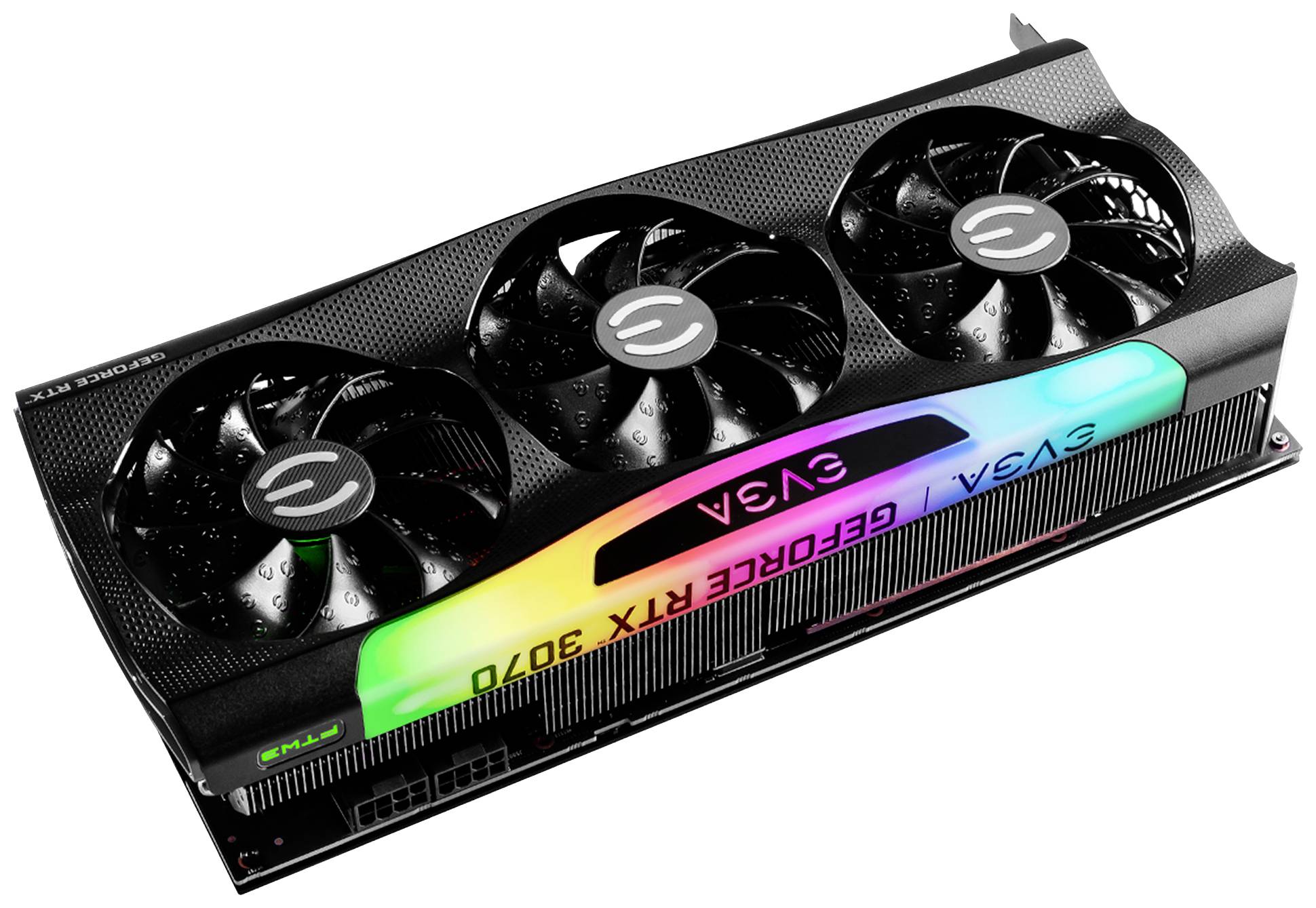 Carte graphique avec trois ventilateurs et éclairage RVB. Nom de modèle 'EVGA GeForce RTX 3070' sur le côté. Adaptée aux PC de gaming.