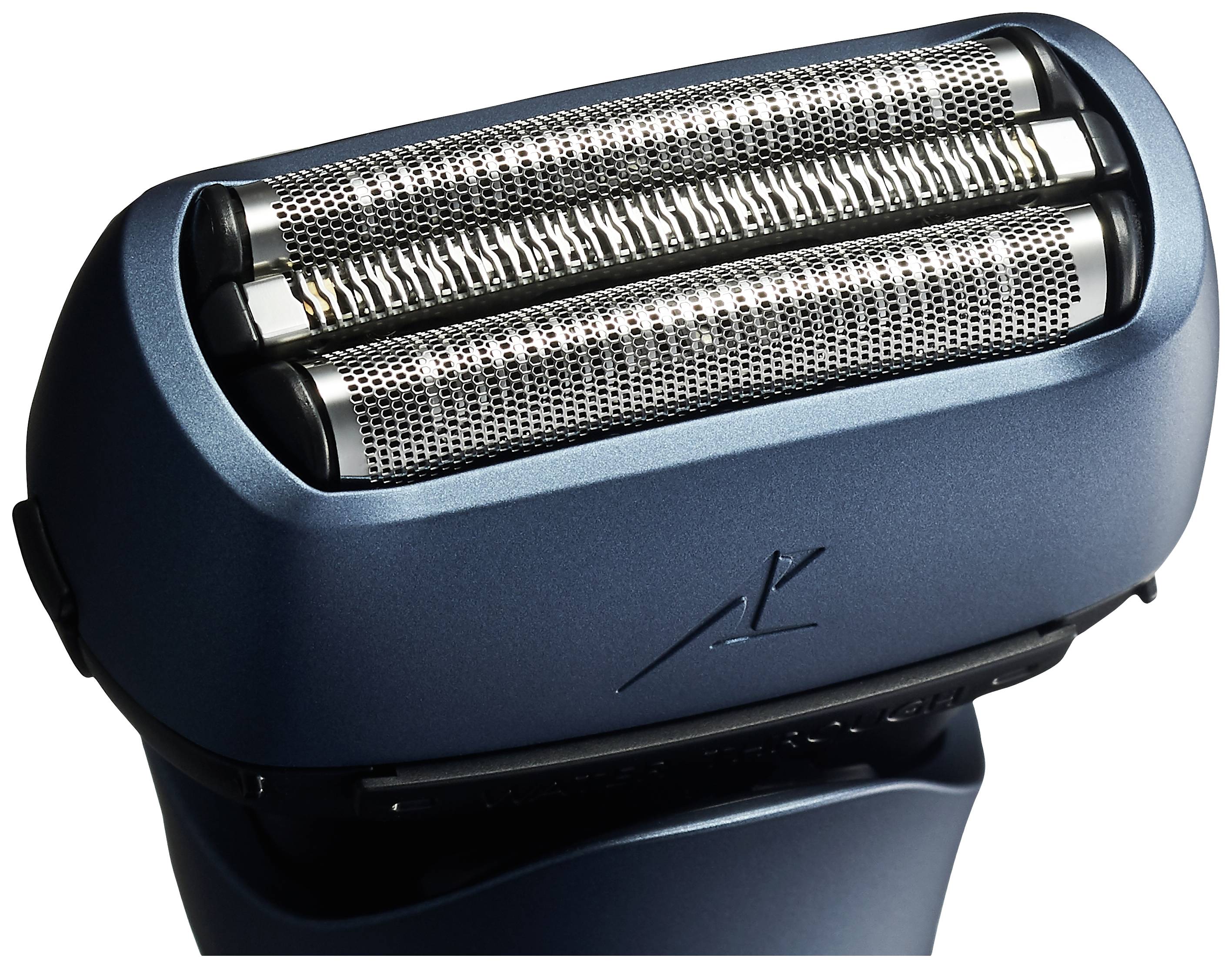 Rasoir électrique à deux têtes de coupe, avec un boîtier bleu, visible au premier plan. Adapté pour un rasage parfaitement lisse.