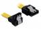 Deux connecteurs SATA jaunes avec des fiches noires et argentées, utilisés pour connecter des composants informatiques.