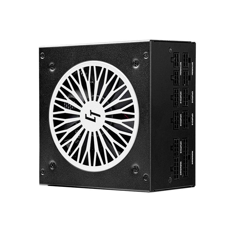 Bloc d'alimentation d'ordinateur noir avec grille de ventilateur blanche, emplacements pour connexions de câbles et un logo du fabricant au centre.