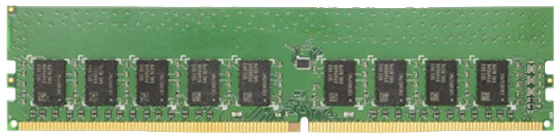 Un module RAM vert avec plusieurs puces de mémoire noires sur une carte de circuit imprimé et des connecteurs dorés en bas.