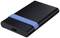 Disque dur externe noir avec une housse en silicone bleue, port USB-C visible.