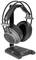 Un casque noir sur un support avec un système intégré de lecture audio et des boutons de contrôle.