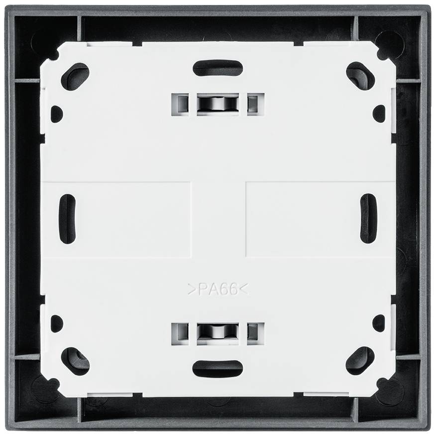 Face arrière d'une prise électrique carrée en plastique, avec des supports d'ancrage aux angles, adaptée pour une installation encastrée.