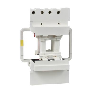 Un support électrique blanc rectangulaire avec des connexions à vis et des éléments de jonction en plastique, probablement destiné à des applications industrielles.