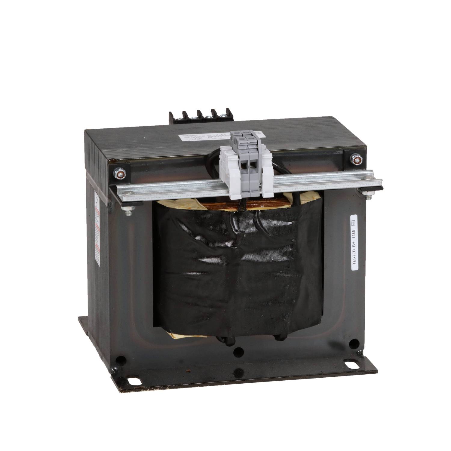 Un transformateur avec un enroulement noir, monté sur une plaque métallique. Des bornes de connexion sont visibles en haut.