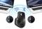 Souris noire sans fil se connectant simultanément à deux ordinateurs portables via des signaux Bluetooth et Wi-Fi.