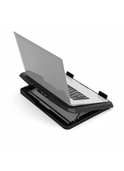 Un ordinateur portable ouvert dans une housse de protection. La housse offre une protection et une stabilité supplémentaires pour l'ordinateur portable.
