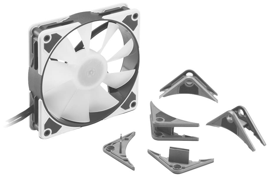 Un ventilateur d'ordinateur blanc avec des coins amovibles révèle un design modulaire. Les coins sont gris et permettent un montage personnalisé.