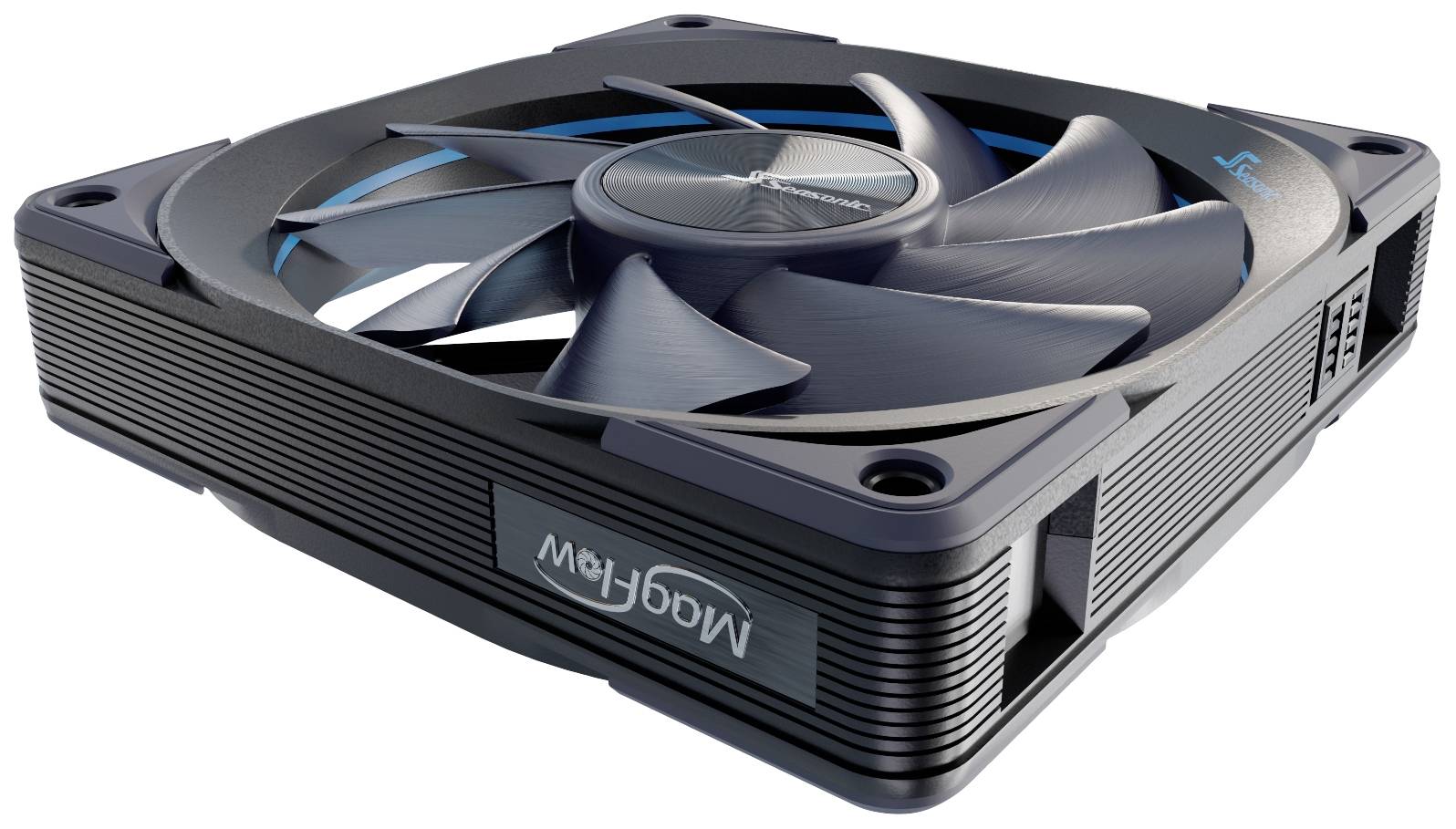 Un ventilateur noir carré avec neuf pales incurvées et des accents bleus, portant la mention 'mobymag' sur le côté.