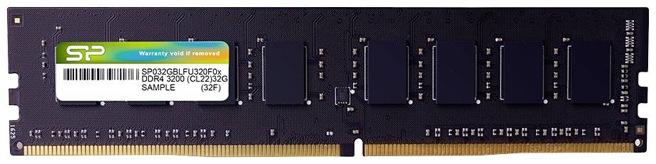 Un module de RAM avec huit puces mémoire et une étiquette avec des spécifications techniques.