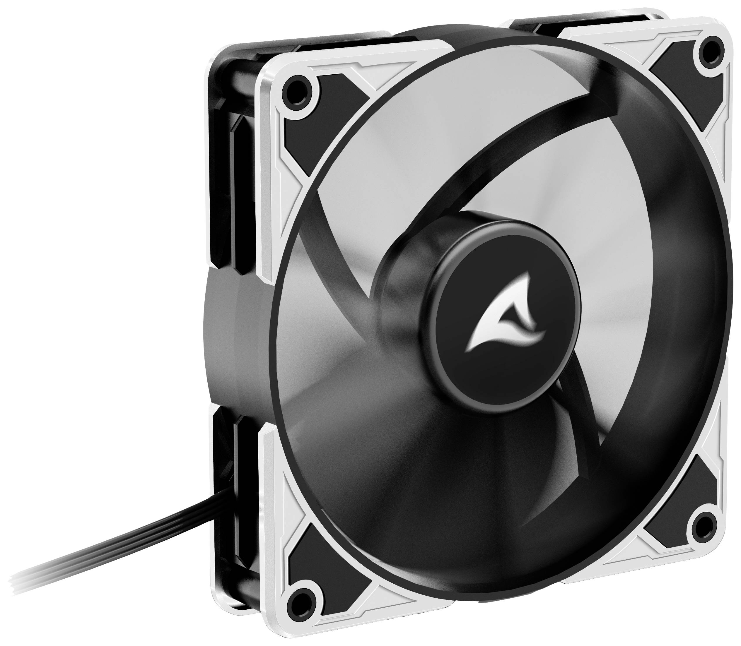 Un ventilateur d'ordinateur noir avec des pales transparentes dans un cadre argenté, conçu pour refroidir les composants PC.