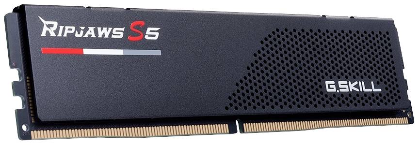Un module de RAM pour ordinateur de la marque 'G.Skill Ripjaws S5' en noir avec des broches de contact dorées.