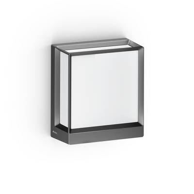 Applique murale extérieure en métal au design minimaliste, avec un cadre rectangulaire, en verre blanc opaque ; éclairage moderne pour l'extérieur.