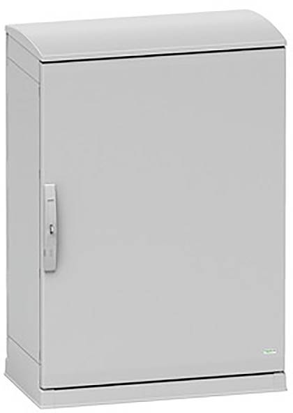 Un placard gris rectangulaire pour ranger des appareils techniques ; doté d'une porte avec une poignée sur la gauche.