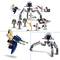 Kit LEGO avec des droïdes et des Stormtroopers. Montre un grand droïde à quatre pattes avec des articulations rotatives, entouré de figurines.