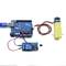 Un Arduino est connecté à un moteur jaune, avec un module relais intercalé pour le contrôle.