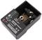 Un compas universel noir et réglable dans son carton ouvert. Sur l'emballage, on peut lire « Adjustable Universal Double Jaws » et « Traditional & Latest ».