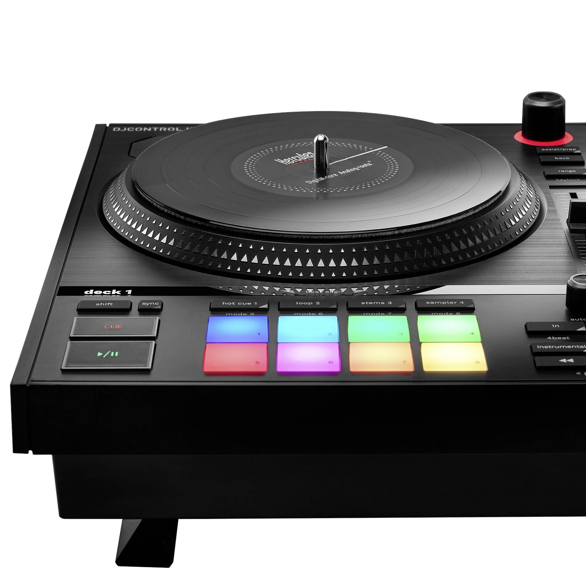 Contrôleur DJ avec des touches lumineuses colorées et deux grandes roues de contrôle (jogwheels) pour le mixage musical et la commande d'effets audio.