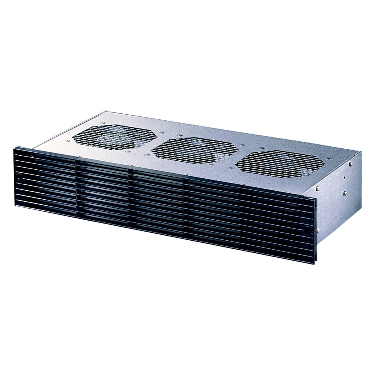 Unité de ventilation individuelle avec trois ventilateurs dans un boîtier métallique rectangulaire, utilisée pour le refroidissement dans les installations techniques.