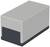 Un bloc rectangulaire gris avec un sol sombre, flottant sur un fond blanc.