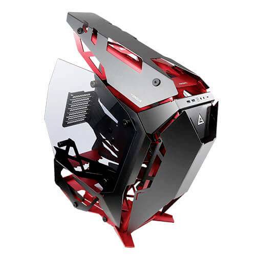 Boîtier d'ordinateur futuriste au design ouvert, en rouge et noir, avec des parois latérales transparentes et un style distinctif.
