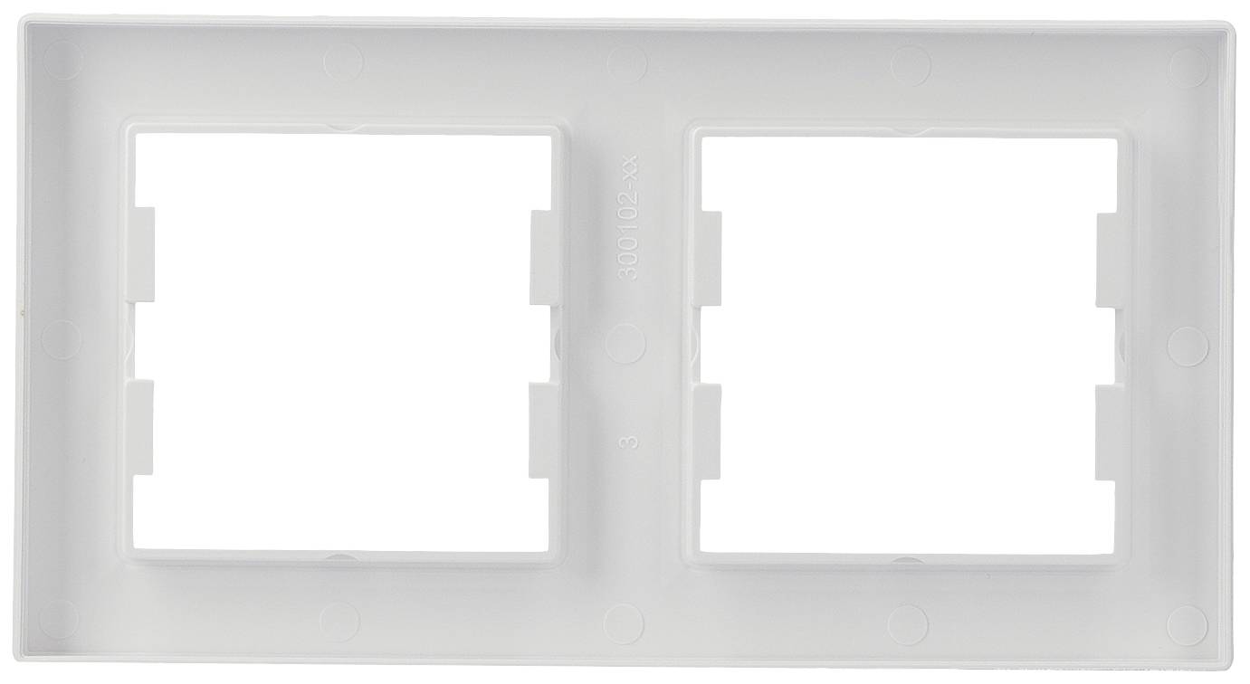 Un cadre double rectangulaire blanc pour prises ou interrupteurs, sans contenu visible.