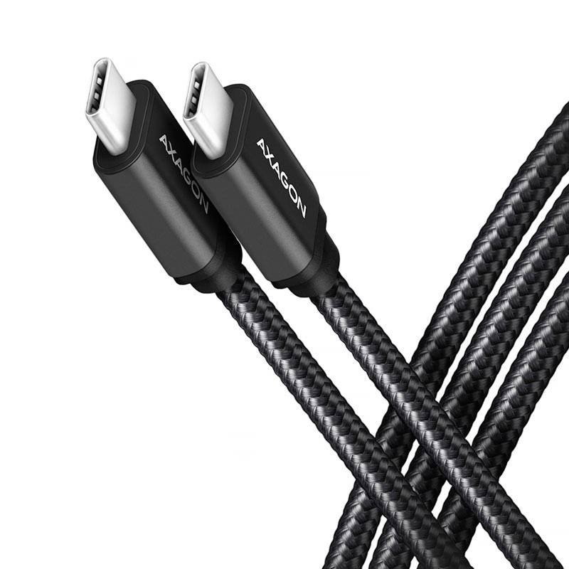 Câble USB-C tressé, deux connecteurs portant l'inscription 'AXAGON', témoignant de sa robustesse et de son adaptation aux connexions durables.