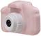 Un appareil photo rose au design épuré et aux angles arrondis, idéal pour une photographie simple.