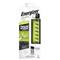Une lampe de poche verte de la marque Energizer dans un emballage, offrant un éclairage de 350 lumens. Deux piles AAA sont incluses.