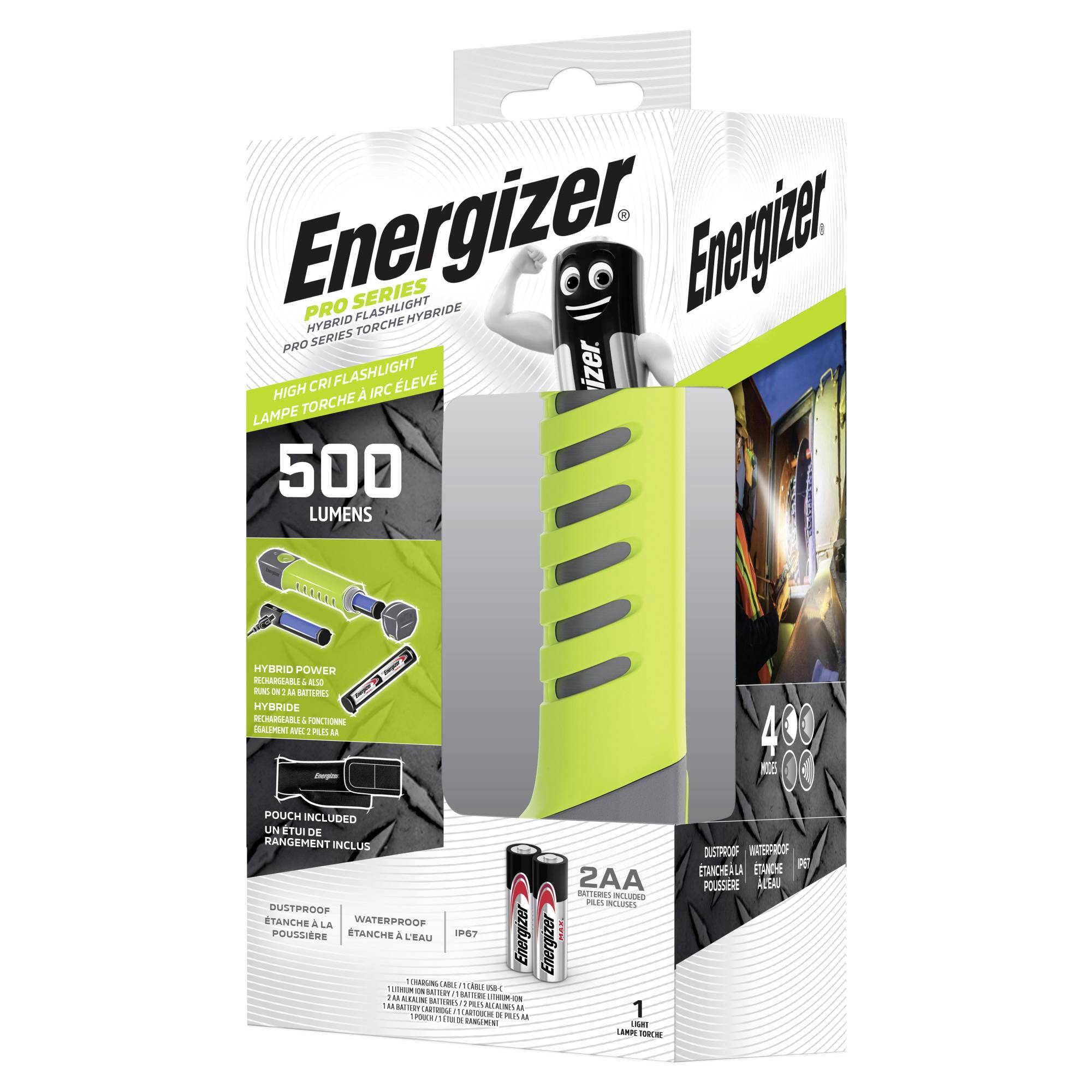Emballage de lampe de poche Energizer. Indications : 500 lumens, étanche, nécessite 2 piles AA. Illustration d'une lampe de poche.