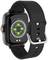 Montre intelligente noire avec des lumières LED à l'arrière pour la mesure de la fréquence cardiaque, bracelet en silicone et écran rectangulaire.