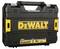 Une mallette à outils noire avec le logo jaune 'DeWALT'.