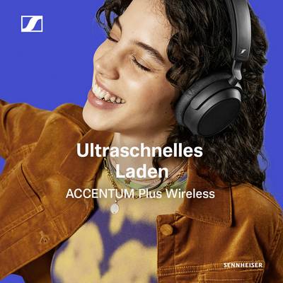 Jeune femme souriante portant des écouteurs. Texte sur l'image : 'Chargement ultra-rapide ACCENTUM Plus Wireless'. Nom de marque en bas à droite.