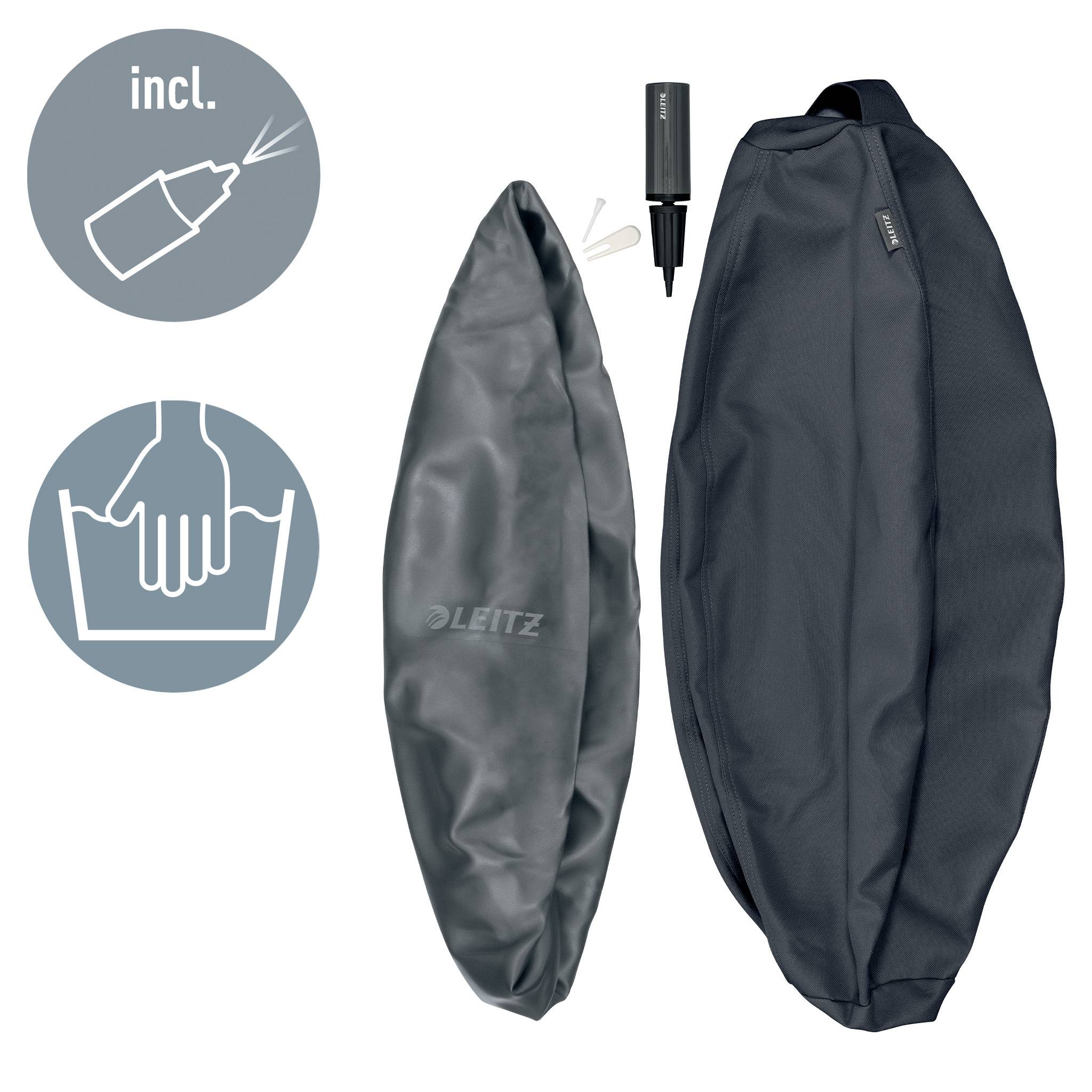 Deux housses de protection noires pour chaises de bureau accompagnées d'un kit de réparation sur l'image. Des symboles illustrent leurs caractéristiques imperméables et facilement réparables.
