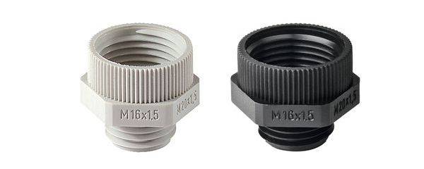 Deux raccords en plastique, l'un en gris et l'autre en noir. Les deux sont marqués de la taille 'M16x1,5'.