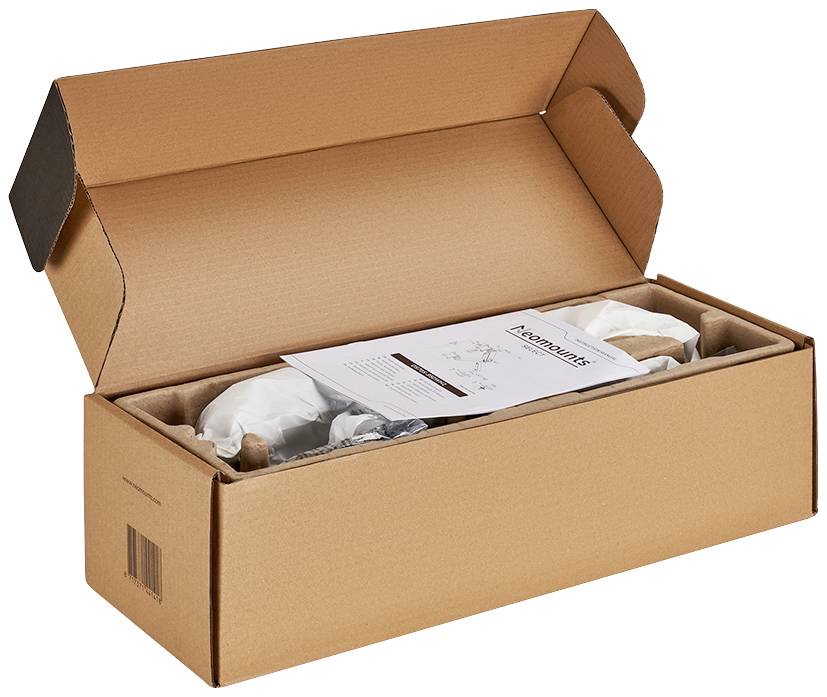 Boîte en carton avec couvercle ouvert, contenant des marchandises emballées et un document avec des instructions ou des informations.