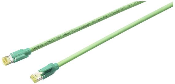 Câble de raccordement Ethernet vert avec connecteurs RJ45 aux deux extrémités, utilisé pour les installations réseau et la transmission de données.
