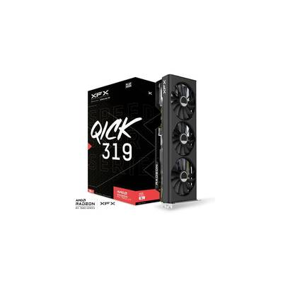 Carte graphique 'XFX Radeon RX 6700 XT Speedster QICK 319' devant son emballage. La carte dispose de trois ventilateurs.