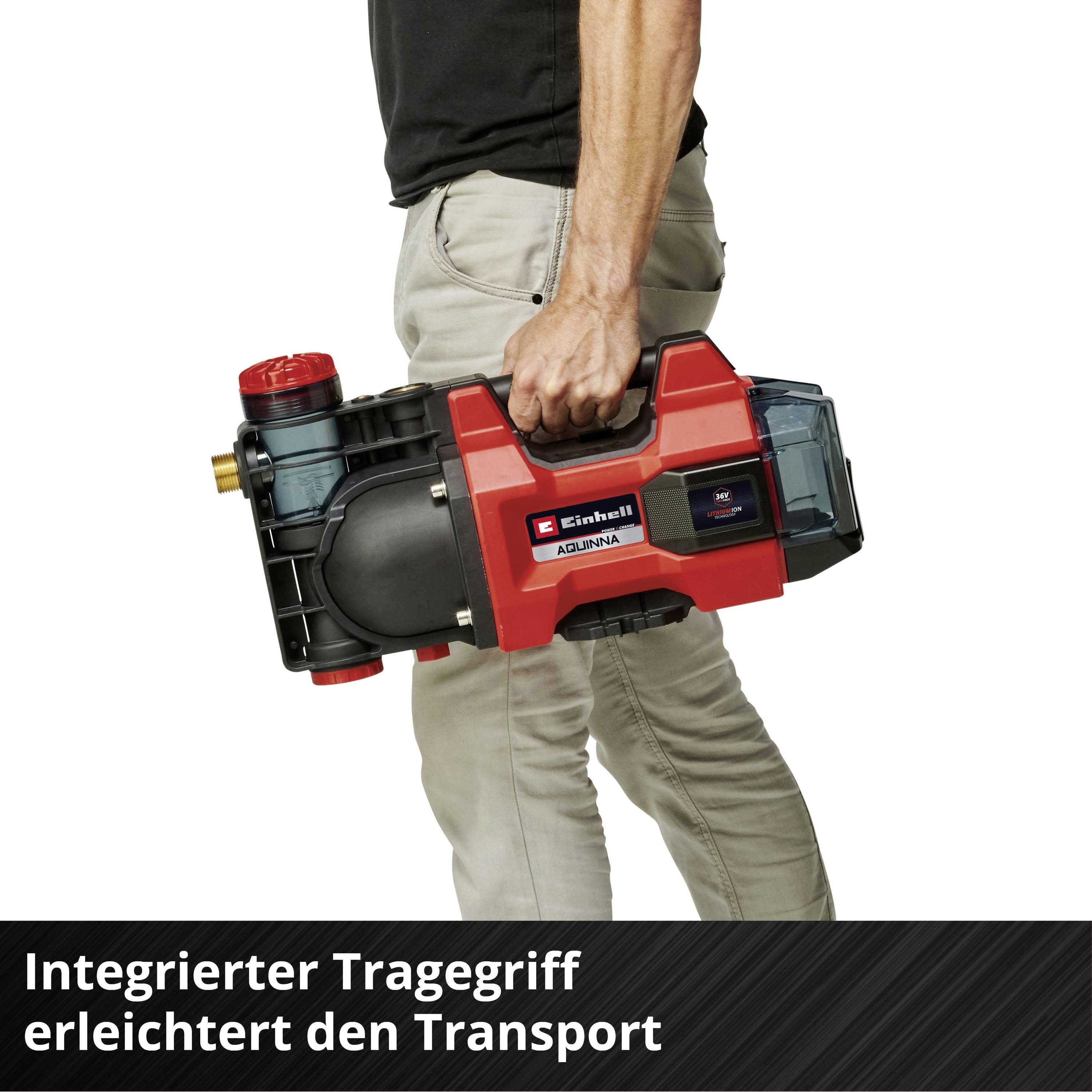 Poignée intégrée facilitant le transport, montrant une personne tenant une pompe Einhell rouge avec une seule main.