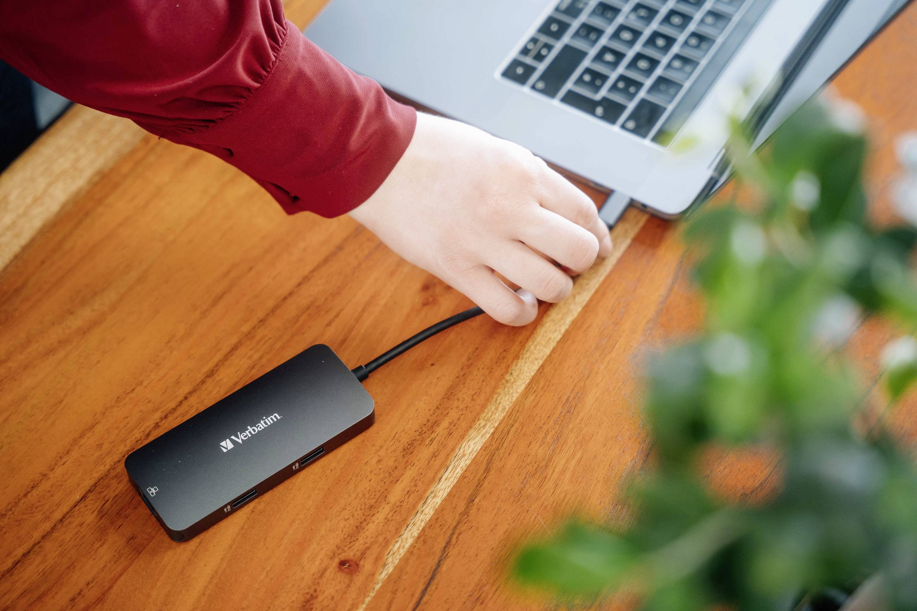 Hub Verbatim multiport CMH-05, 2 ports USB 3.2-A, 1 port USB 3.2-C, HDMI 4K, RJ45, câble USB 3.1-C, version commerciale-16