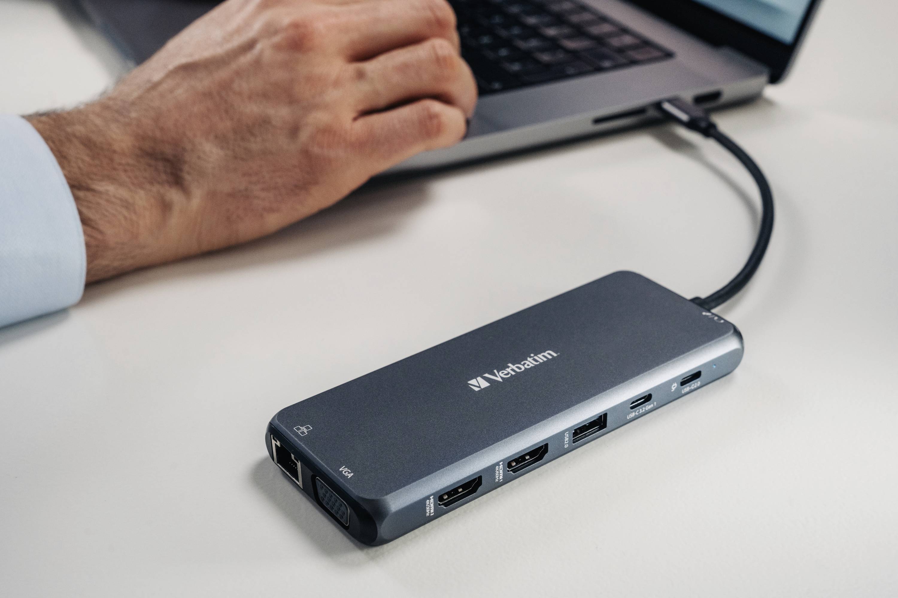 Hub Verbatim, multiport, CMH-14, 2 ports USB 2.0-A, 4 ports USB 3.2-A, 2 ports USB 3.2-C VGA, 2 ports HDMI 4K, RJ45,...-11