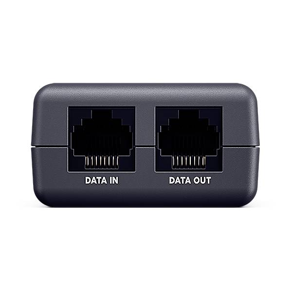 Deux ports Ethernet étiquetés 'Data In' et 'Data Out', indiquant des points de connexion réseau.