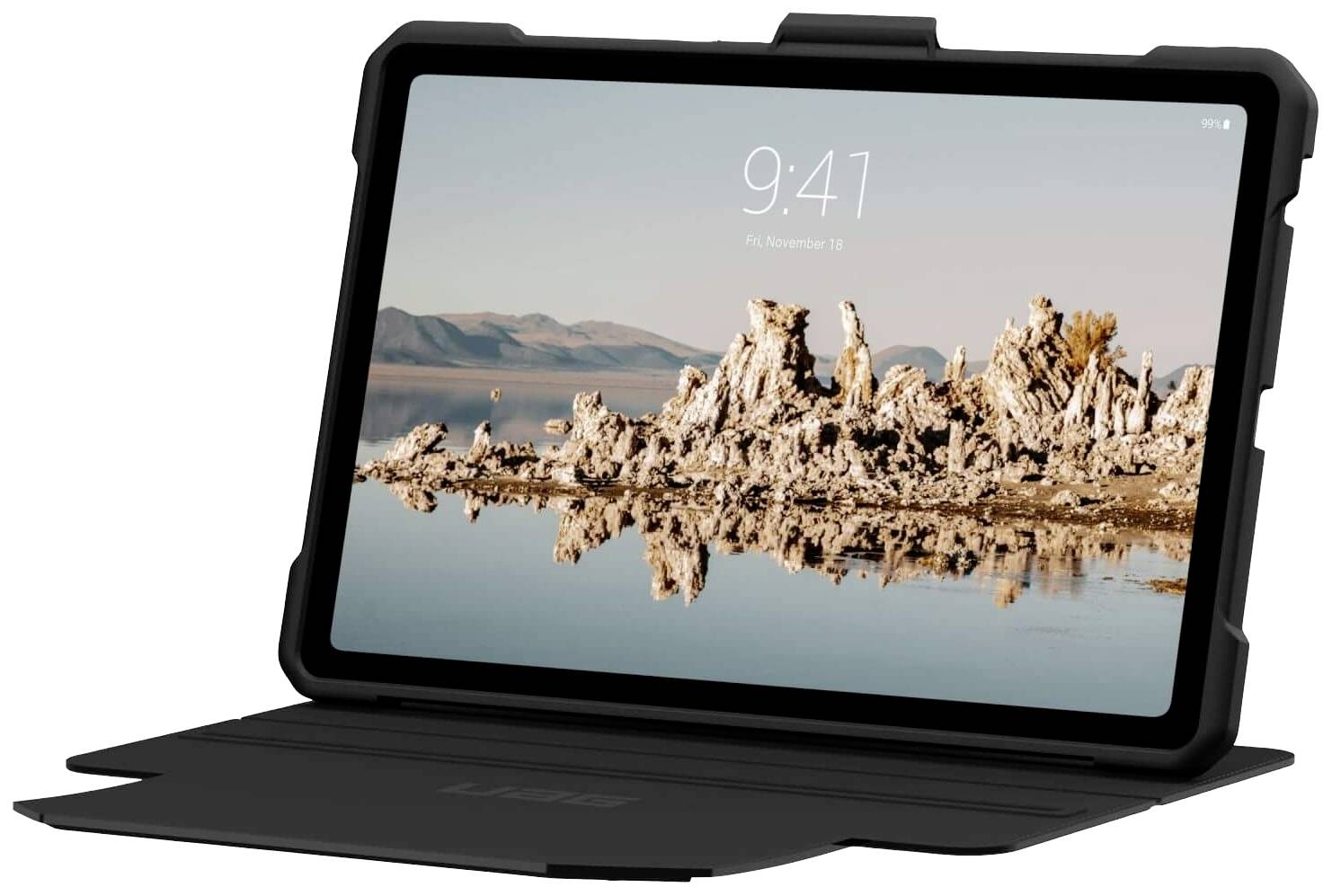 Tablette avec étui de protection, affichant un écran montrant un panorama de lac et de montagnes. L'horloge sur l'écran indique 9h41.