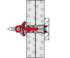 'Image d'un robot jouet avec des détails rouges et gris, positionné verticalement. L'arrière-plan présente une surface grise à pois.'