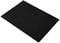 Une feuille rectangulaire noire, probablement en mousse ou en feutrine, est posée à plat sur une surface blanche.