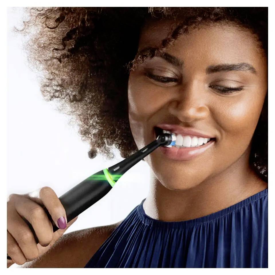 Oral-B iO Series 5 611038 Brosse à dents électrique rotatif / oscillant noir-4