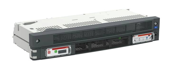 Un composant de serveur avec des fentes de ventilation et plusieurs emplacements pour disques durs ou autres composants dans un centre de données.