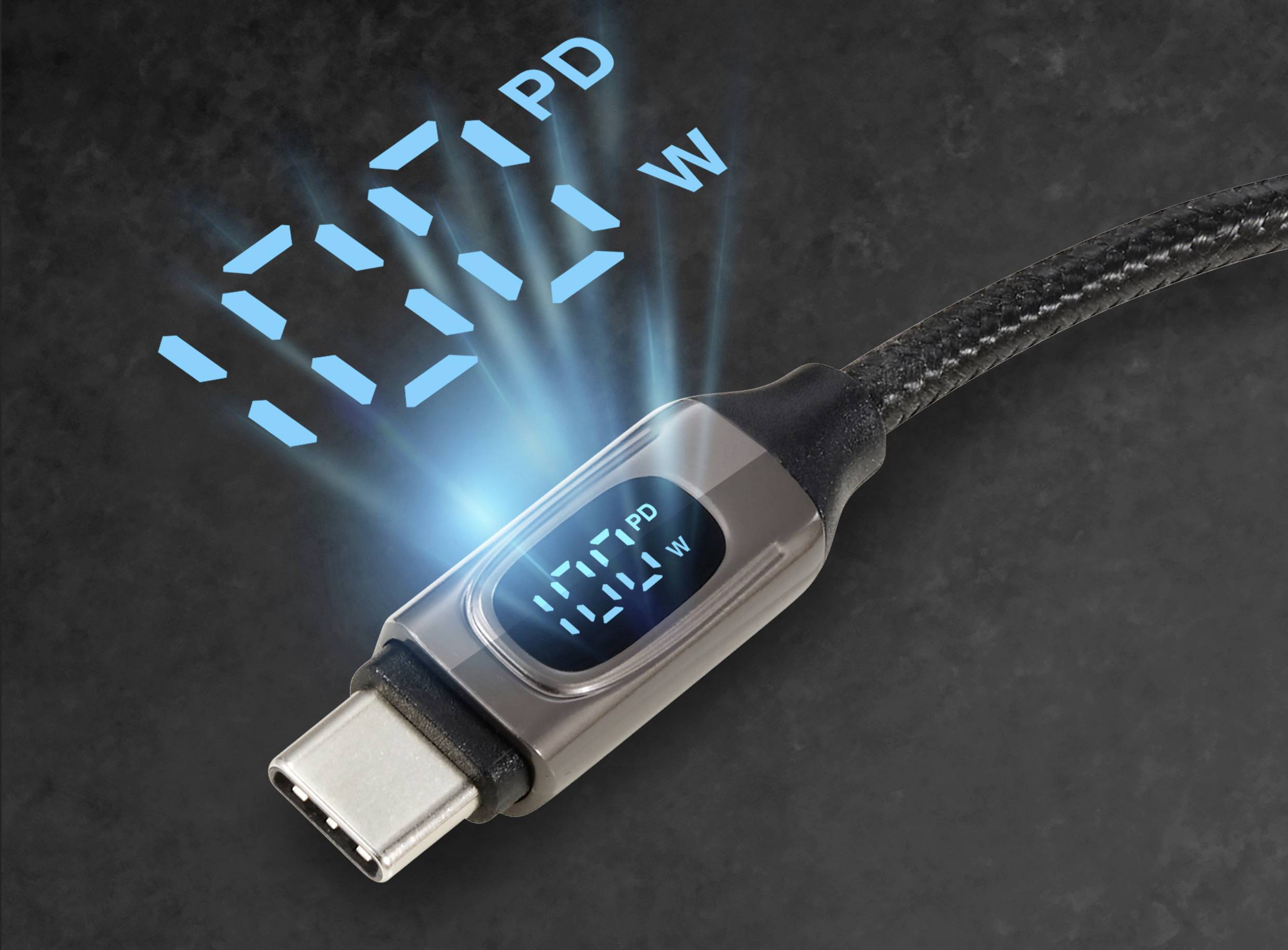 Un câble USB-C avec un affichage numérique indique '100W PD'. L'écran s'illumine en bleu et affiche la puissance de charge.