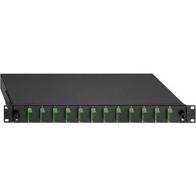 Un commutateur réseau noir avec douze ports verts alignés horizontalement, installé dans un rack.